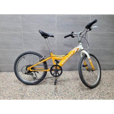 【腳踏車】【GIANT YJ251】【20吋 青少年腳踏車】【二手】【自取】捷安特 腳踏車 自行車 青少年